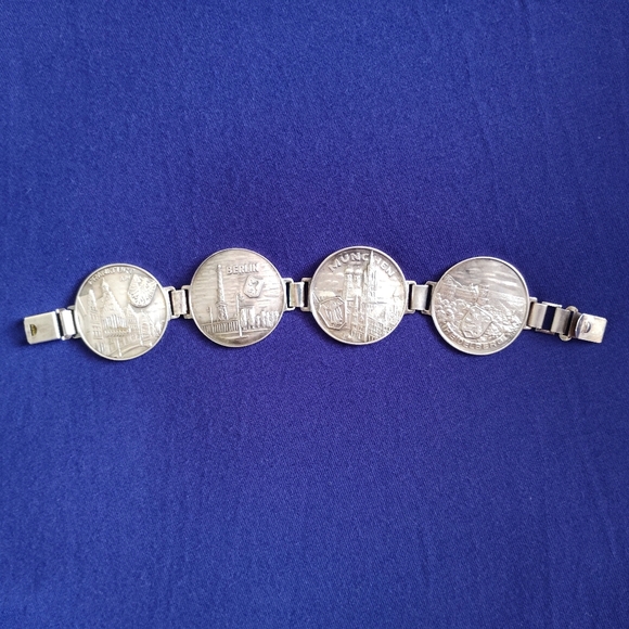 Vintage Germany Bracelet Souvenir Coin Deutschland Rare 7" - Picture 16 of 16